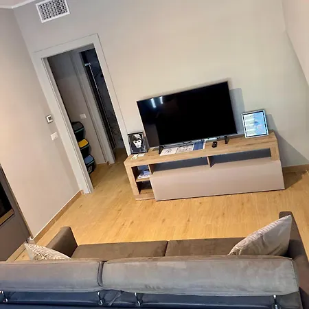 Casa Magenta 5 شقة فاليجيو سول مينشيو